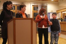 2012 Bürgerhaus Gieleroth: Freunde der Kinderkrebshilfe Gieleroth überreicht 261.844,44 Euro Spendengelder